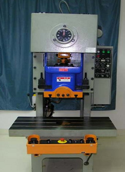 25T Precise Punch